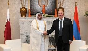 Նախագահ Արմեն Սարգսյանը Դոհայում հանդիպել է Կատարի Պետության վարչապետի հետ